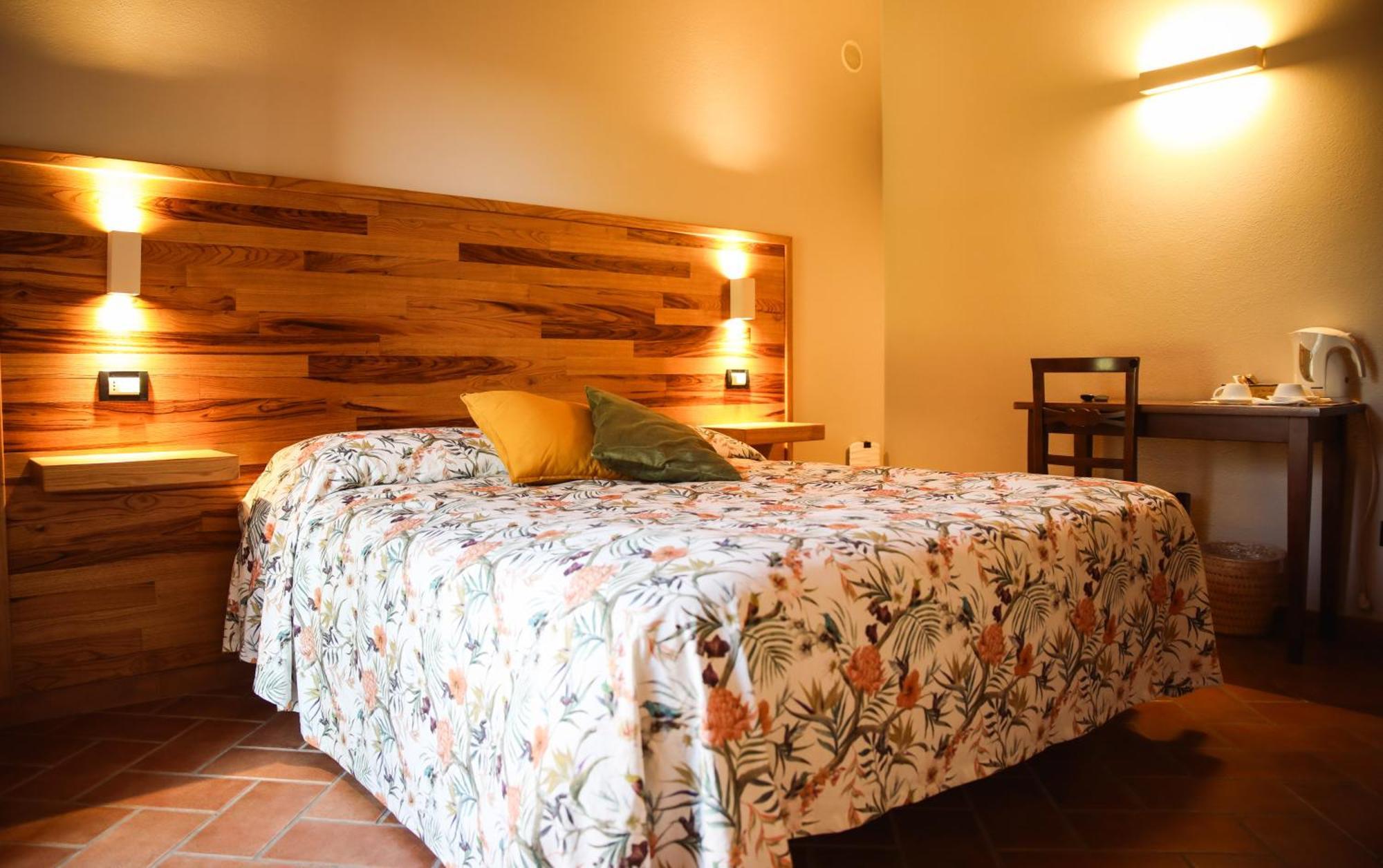 Agriturismo La Vecchia Quercia Montemerano Exteriör bild