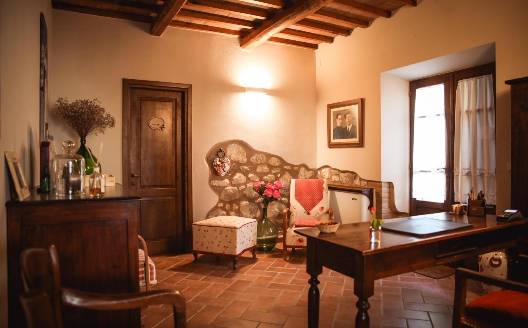 Agriturismo La Vecchia Quercia Montemerano Exteriör bild