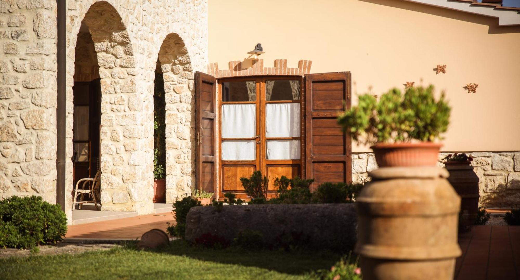 Agriturismo La Vecchia Quercia Montemerano Exteriör bild